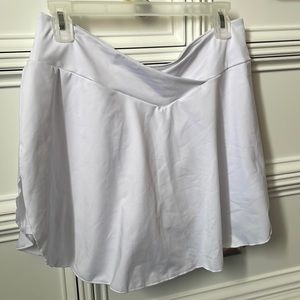 White tennis skirt with built in shorts from shein size XL
